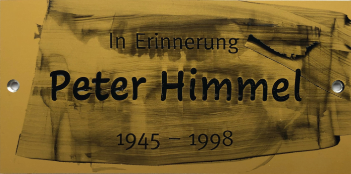 Grabschilder Ettlingen Schriftmuster kurv relief